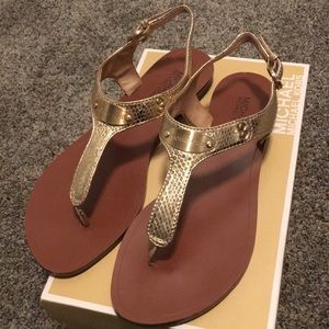Michael Kors Gold Embossed Sandals- size 9